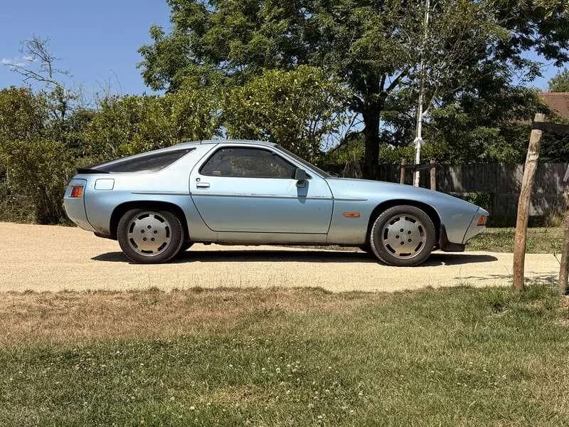 1980 Porsche 928S - Thumbnail 5