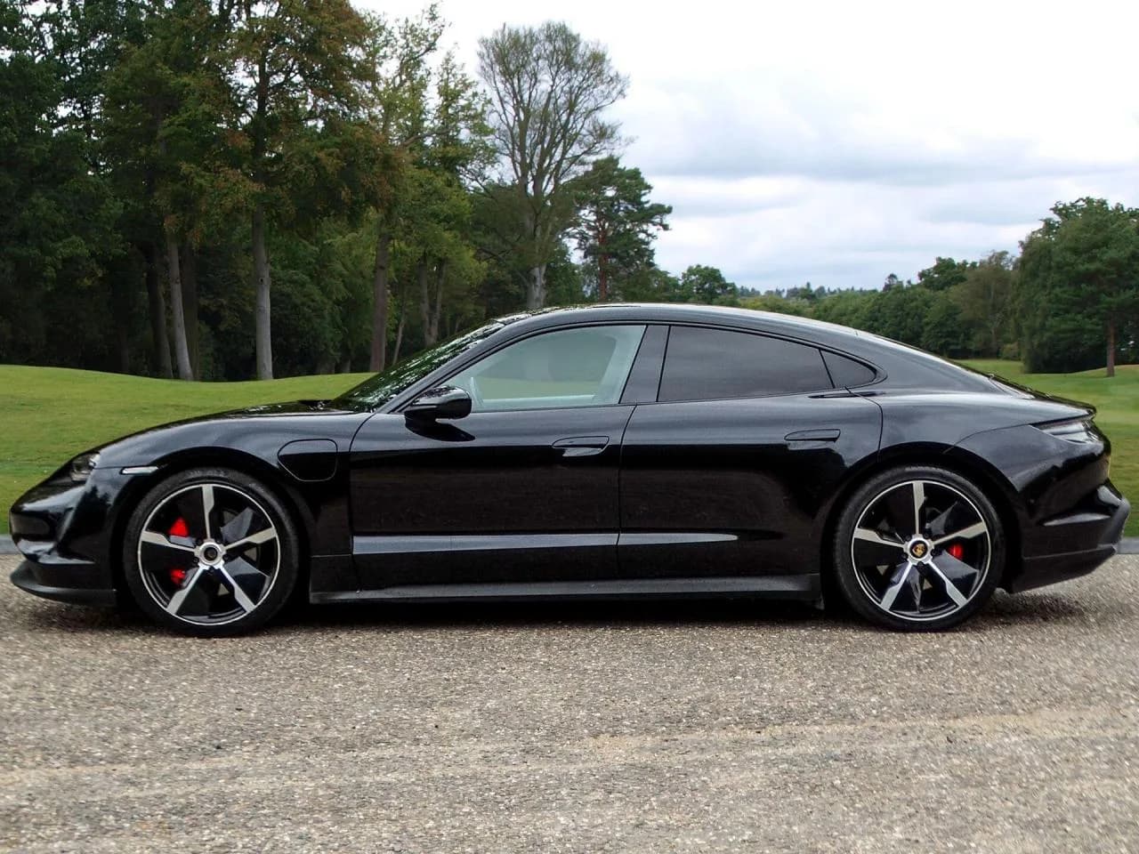 2022 Porsche Performance Plus 93.4kWh 4S Auto 4WD 4dr (11kW Charger) - Thumbnail 2