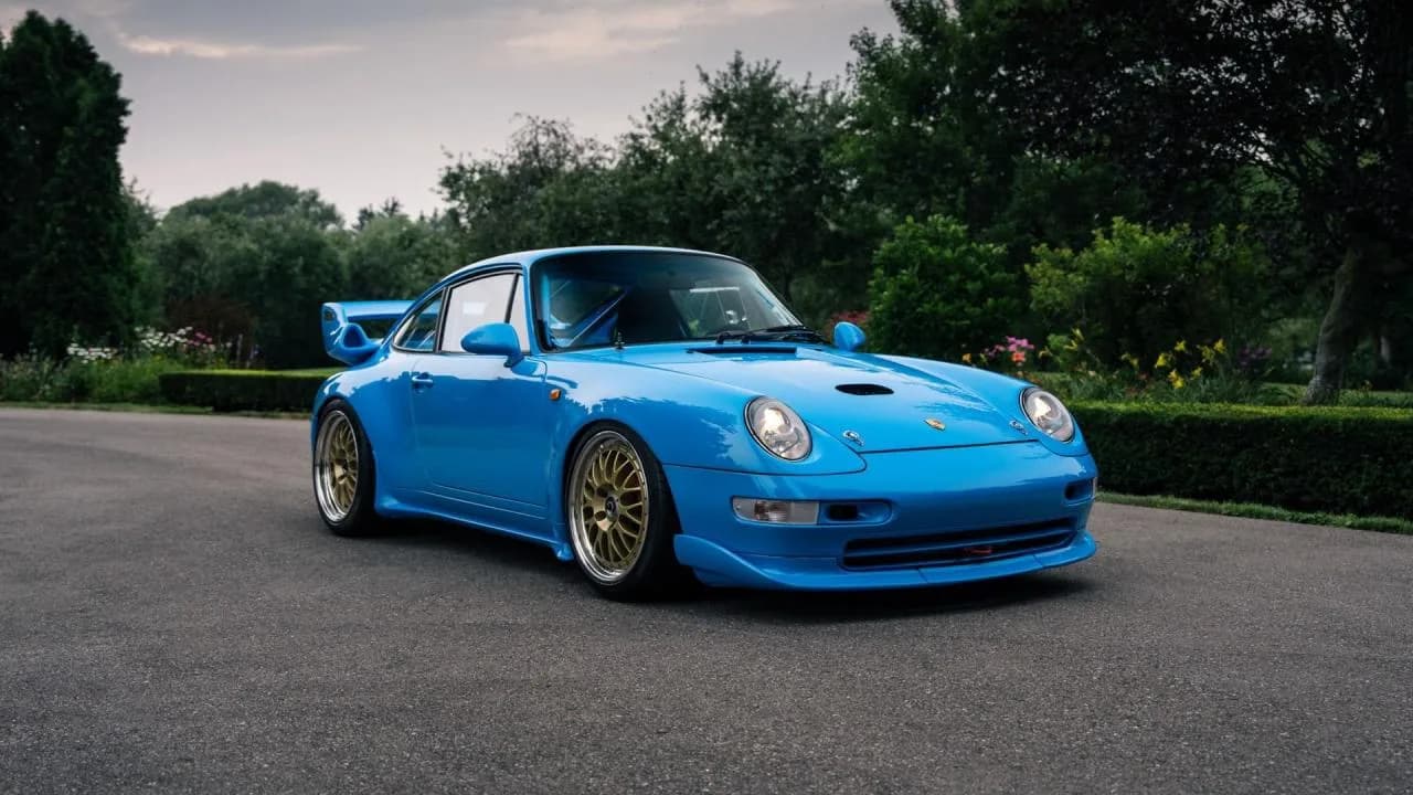 1995 Porsche 911 Carrera RS Clubsport - Thumbnail 2