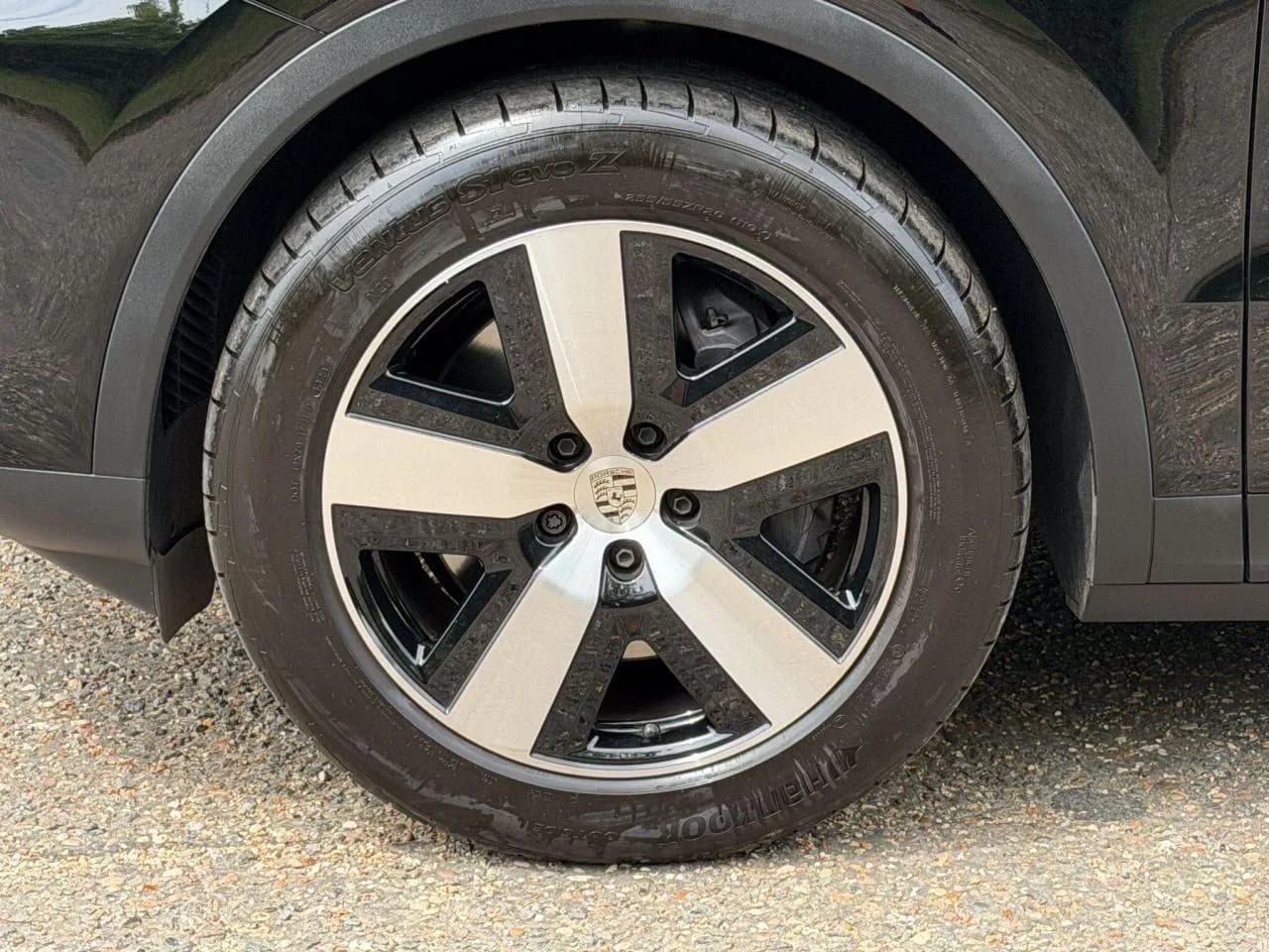 2024 Porsche 3.0 V6 E-Hybrid 25.9kWh TiptronicS 4WD Euro 6 (s/s) 5dr - Thumbnail 5