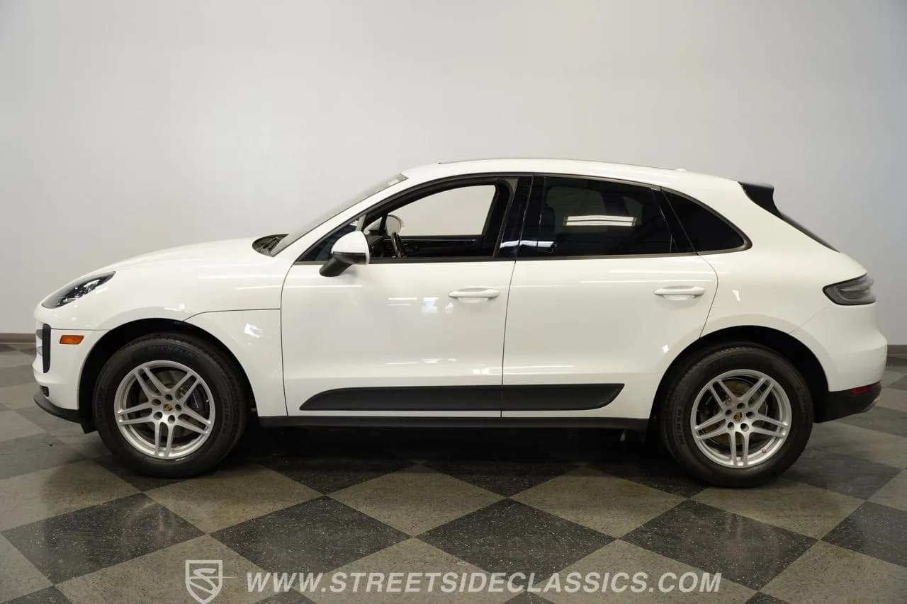 2019 Porsche Macan AWD - Thumbnail 8