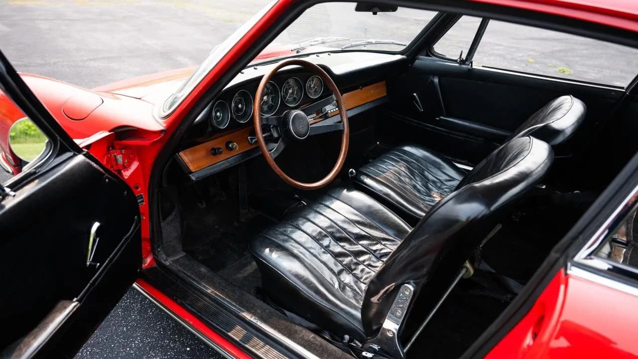 1965 Porsche 911 - Thumbnail 8