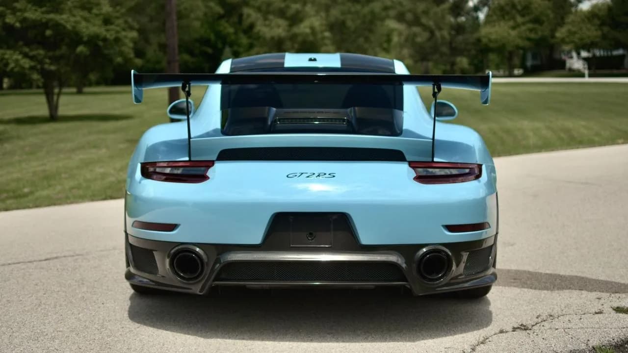 2018 Porsche 911 GT2 RS Weissach Package - Thumbnail 7