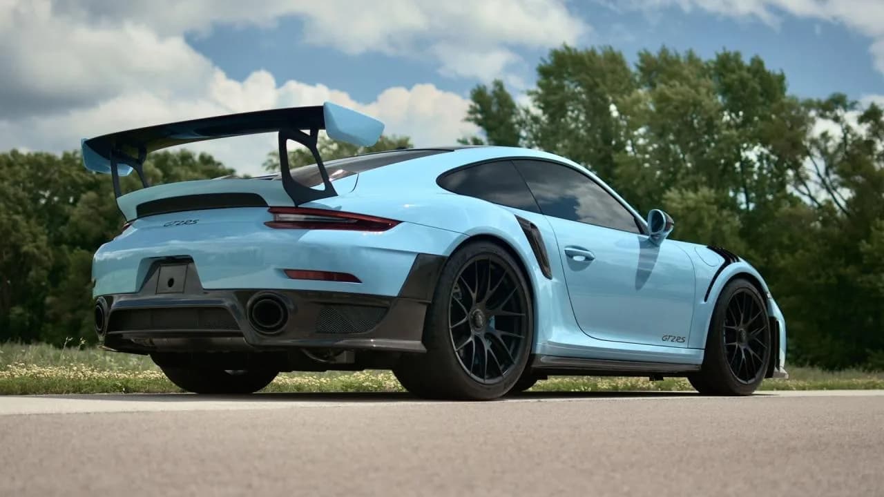 2018 Porsche 911 GT2 RS Weissach Package - Thumbnail 3