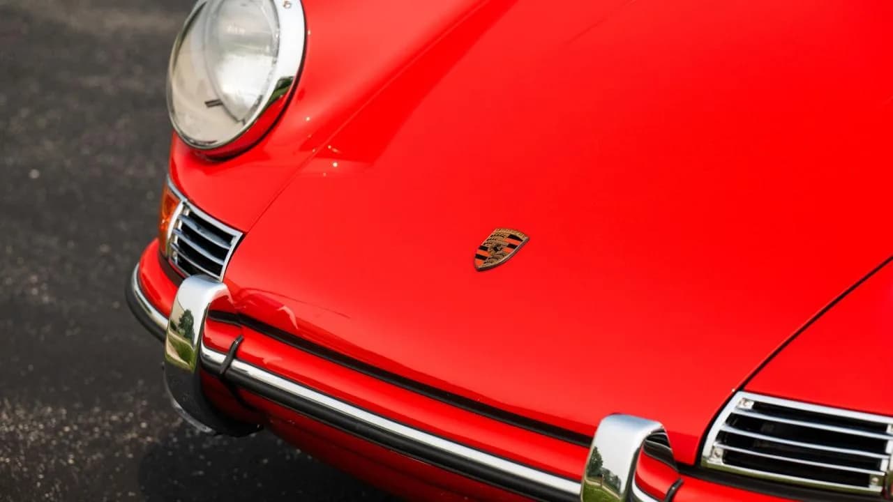 1965 Porsche 911 - Thumbnail 5