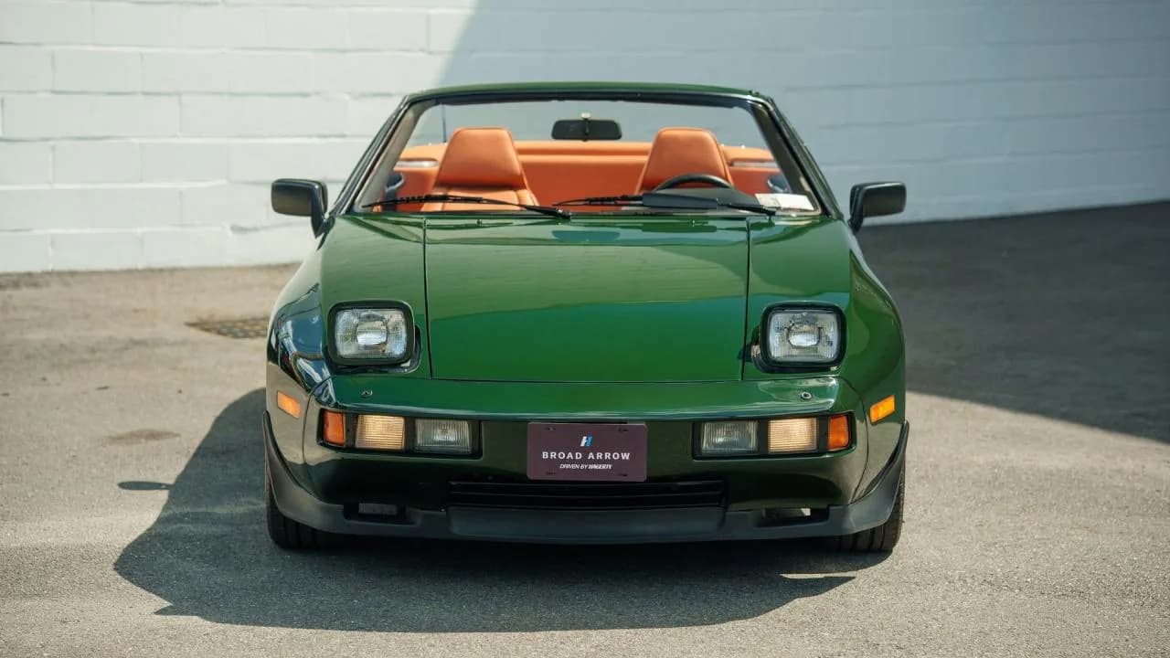 1982 Porsche 928 Cabriolet by Straman - Thumbnail 5