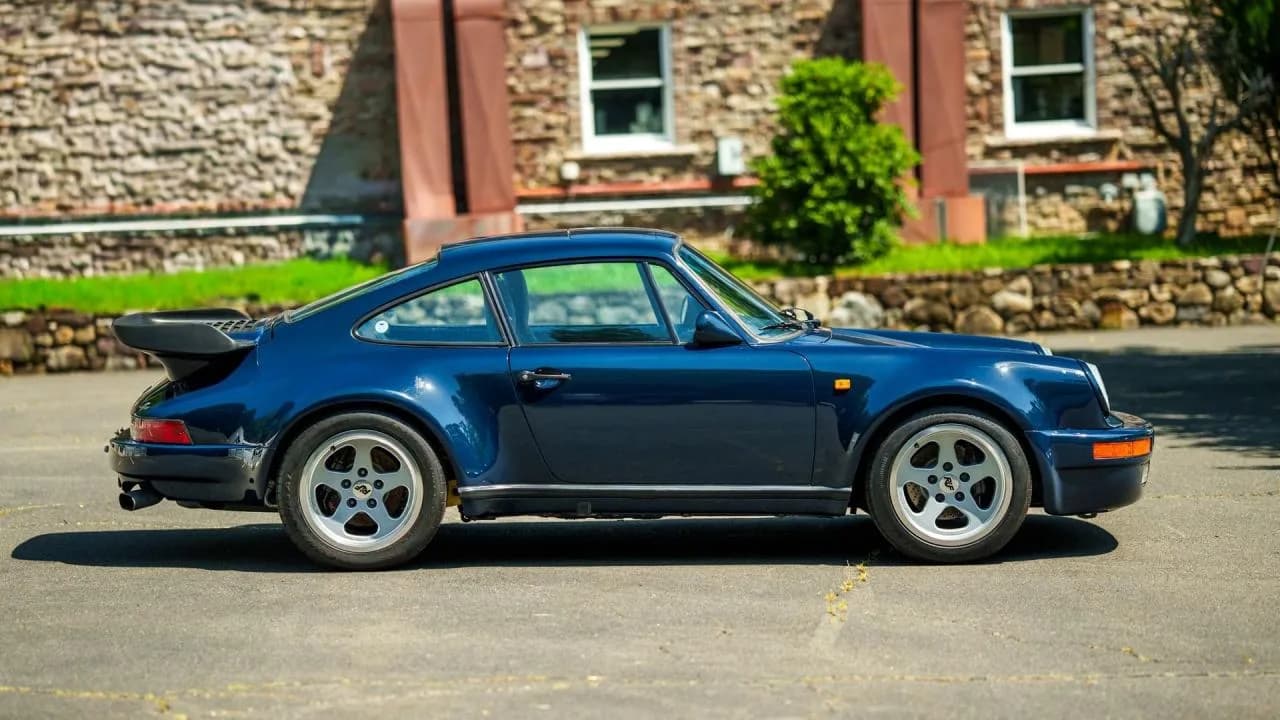 1985 Porsche 911 RUF BTR III - Thumbnail 3