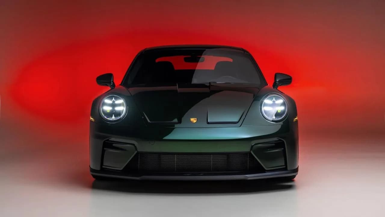 2026 Porsche 911 GT3 Touring Lightweight Package - Thumbnail 4