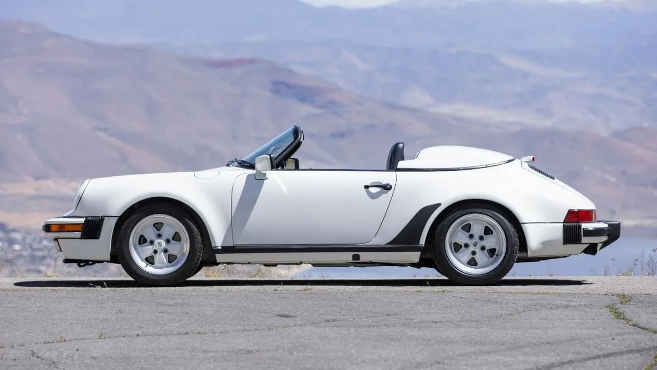1989 Porsche 911 Speedster - Thumbnail 4