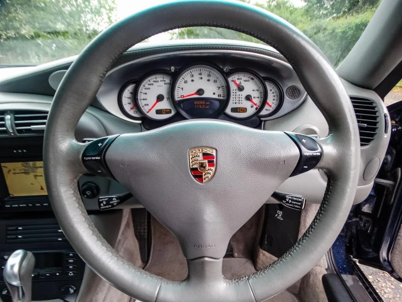 2004 Porsche 3.6 996 Carrera 4S Tiptronic S AWD 2dr - Thumbnail 7
