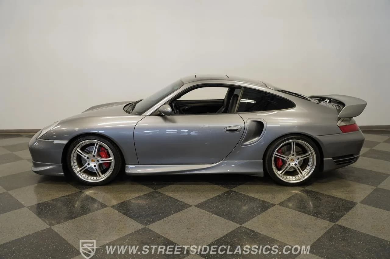 2001 Porsche 911 Turbo - Thumbnail 2
