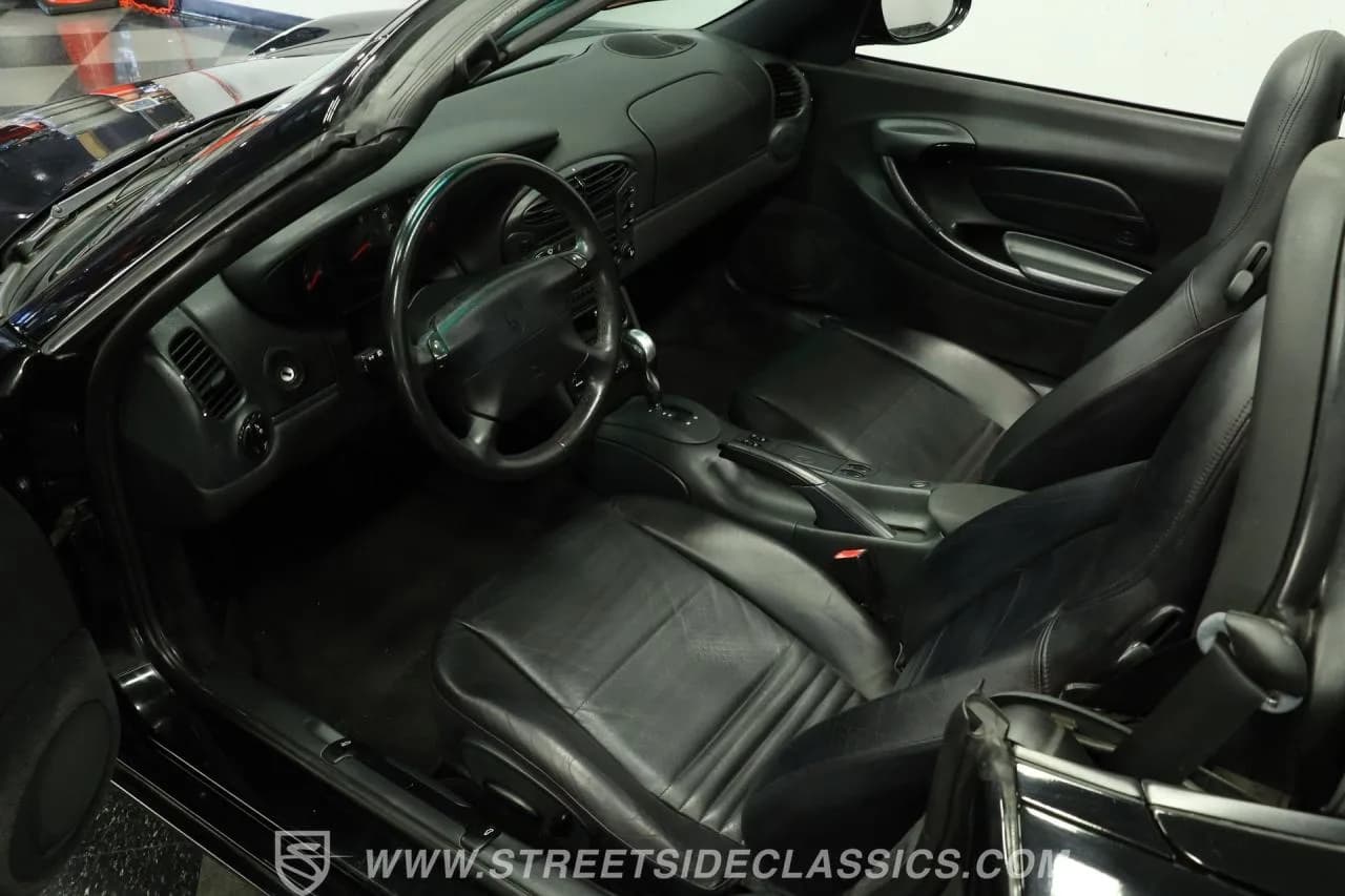 1999 Porsche Boxster - Thumbnail 4