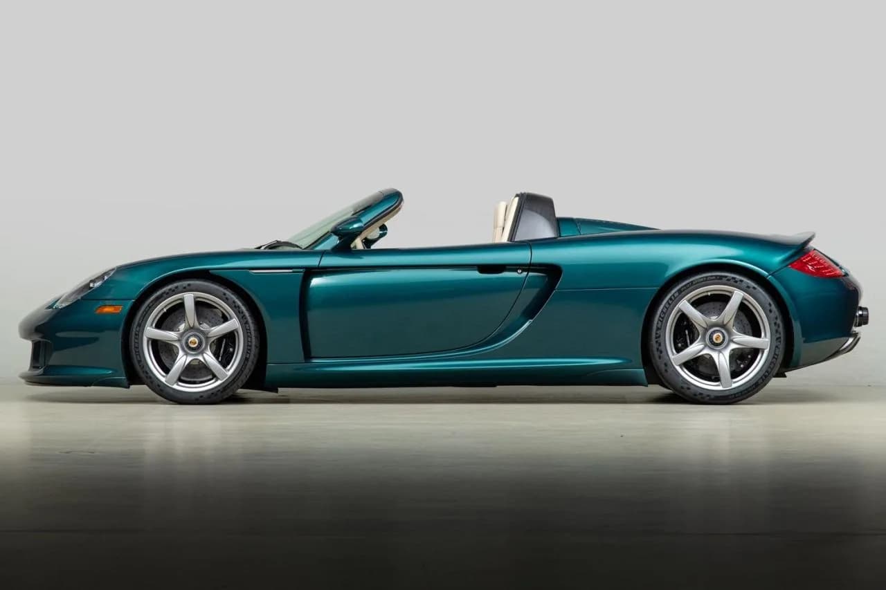 2005 Porsche Carrera GT SC - Thumbnail 4