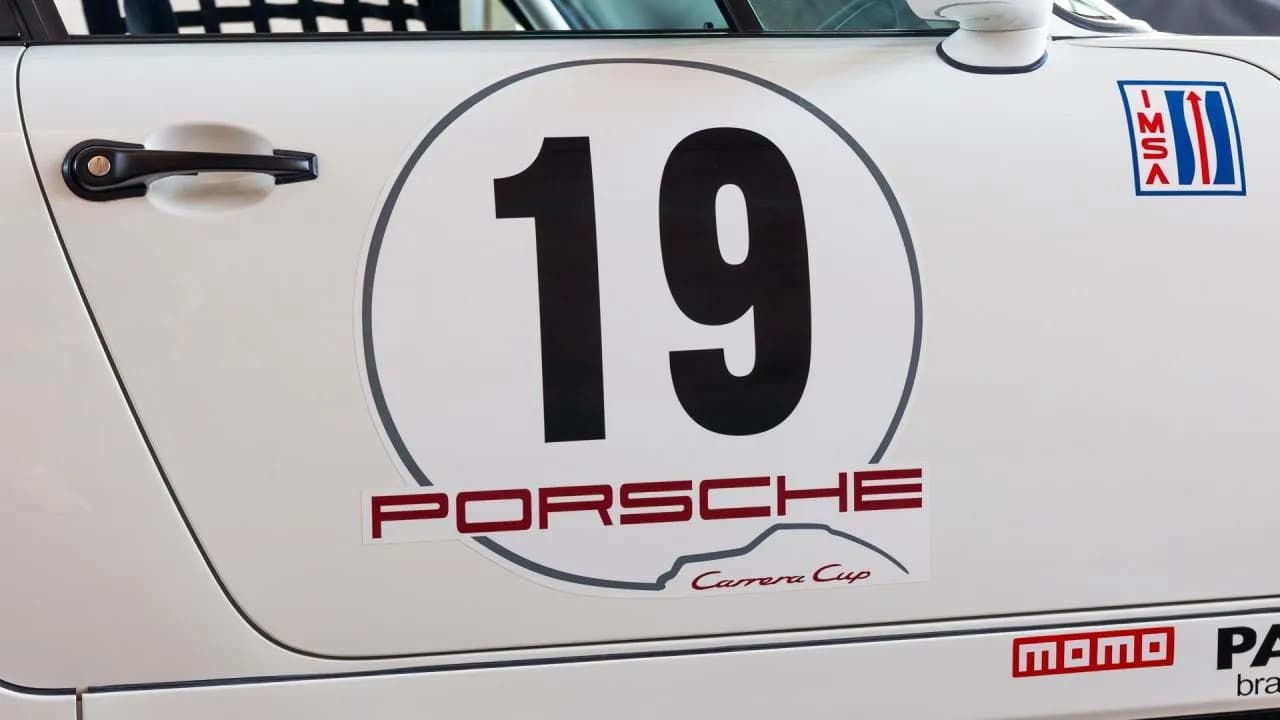 1992 Porsche 911 Carrera Cup USA - Thumbnail 2