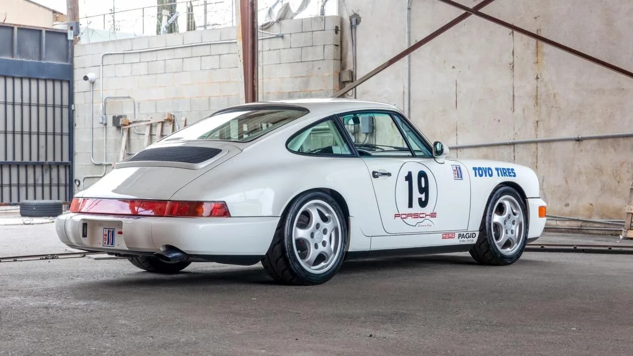 1992 Porsche 911 Carrera Cup USA - Thumbnail 3