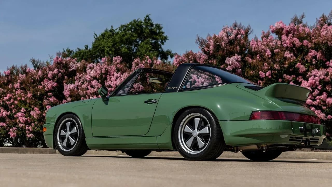 1990 Porsche 911 Targa Restomod - Image 30