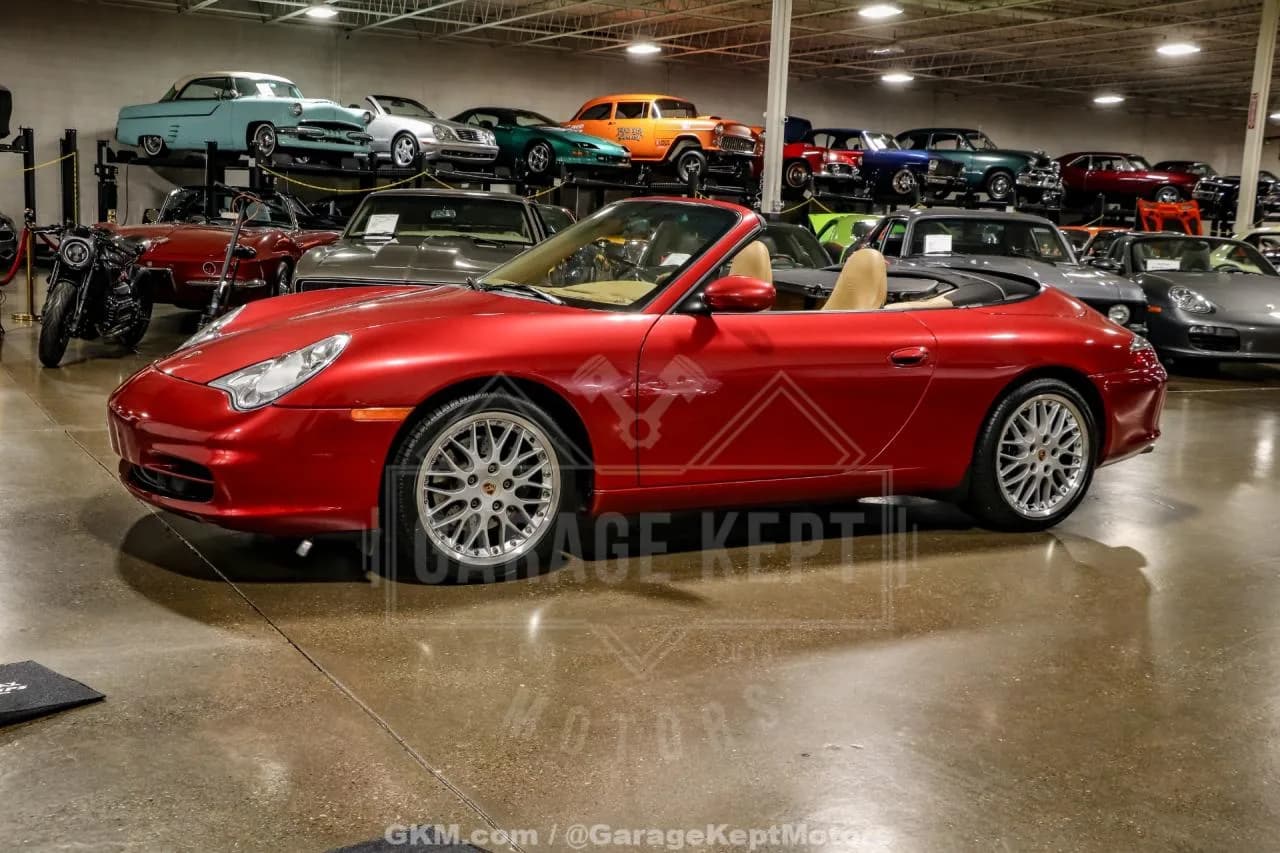 2003 Porsche 911 - Thumbnail 4
