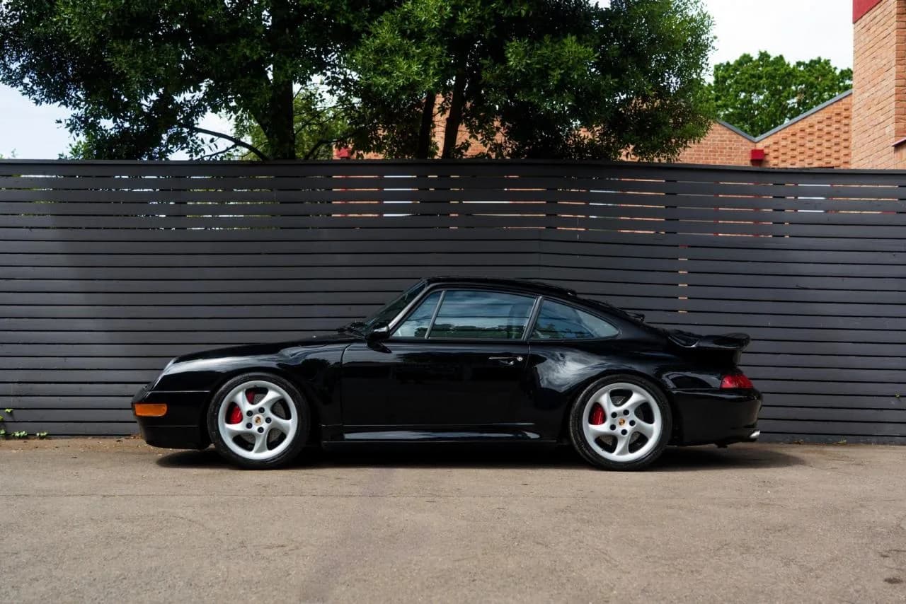 1996 Porsche 911 (993) Turbo - Thumbnail 8