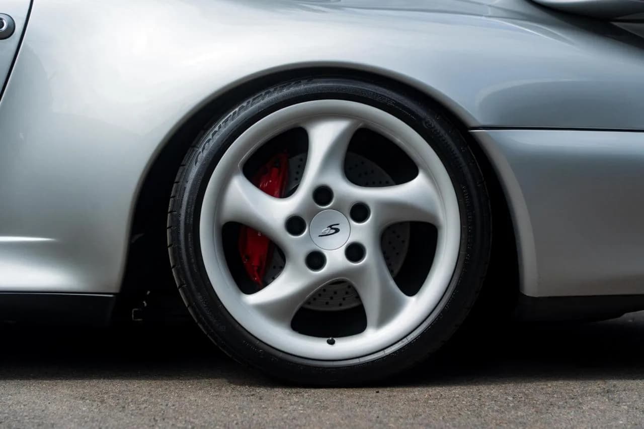 1996 Porsche 911 (993) C4S - Thumbnail 6