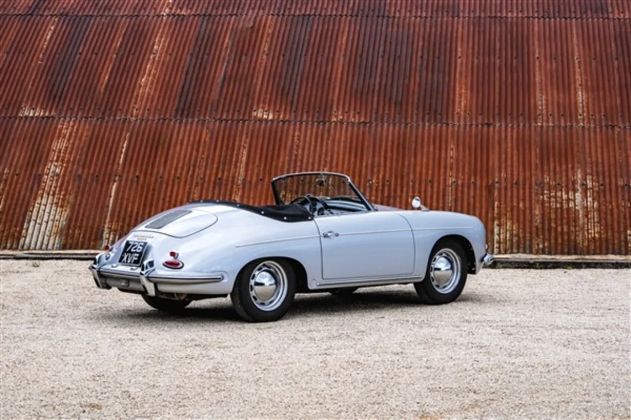 1961 Porsche 356 B Roadster - Thumbnail 8