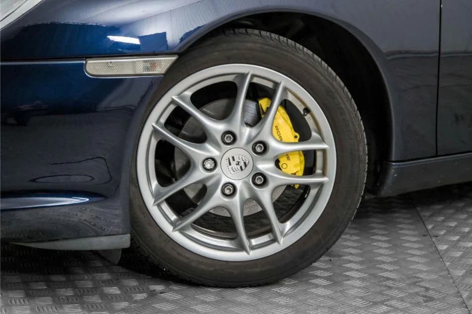 2005 Porsche Boxster - Thumbnail 4