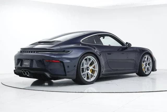 2026 Porsche 911 - Thumbnail 5