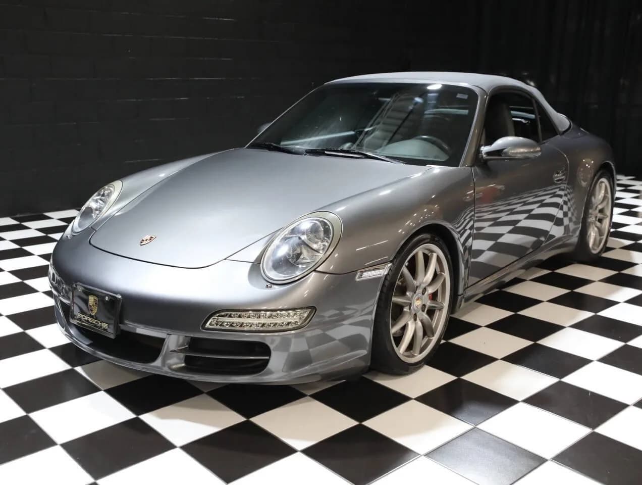 2007 Porsche 911 - Thumbnail 6
