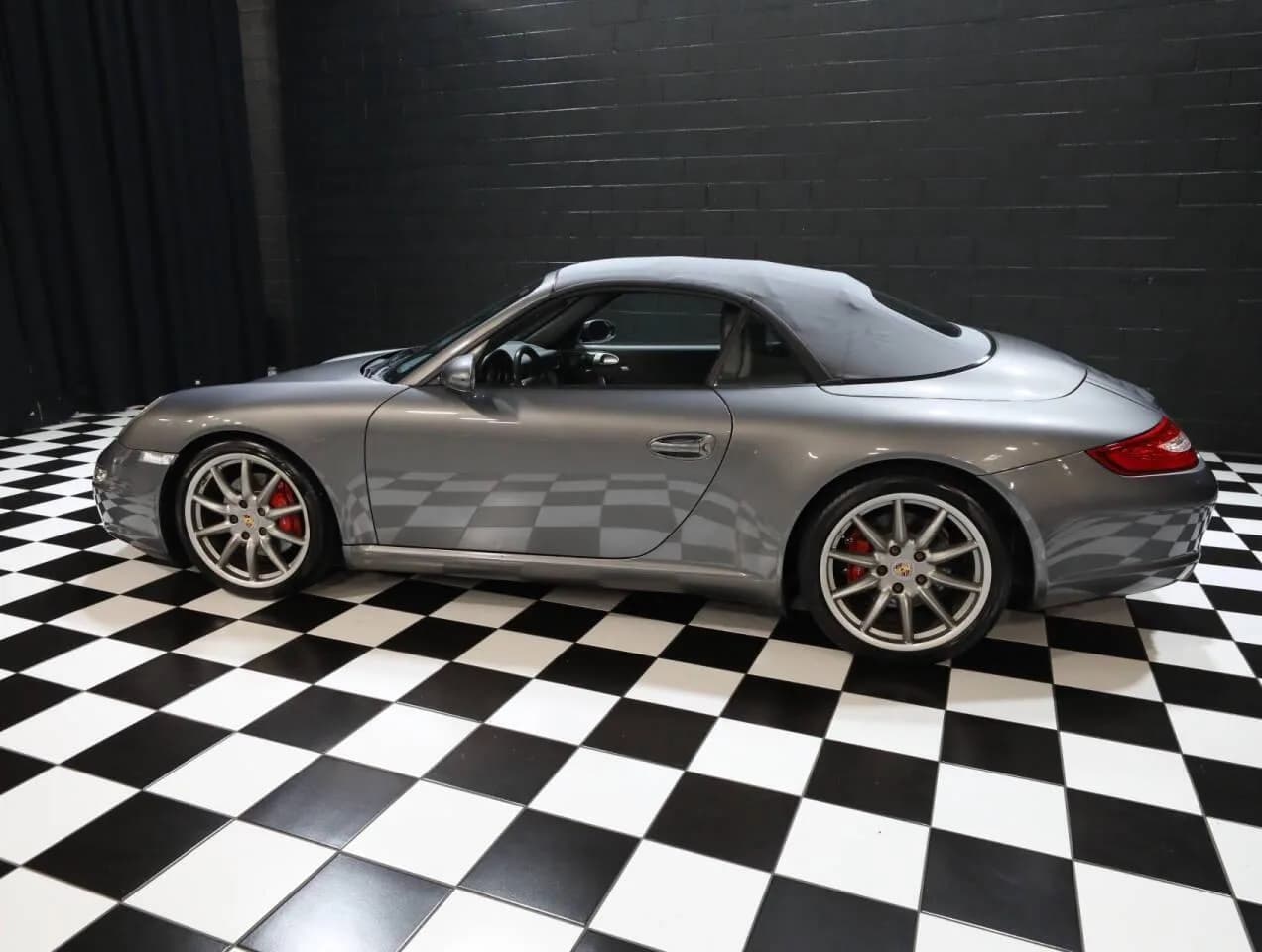 2007 Porsche 911 - Thumbnail 7