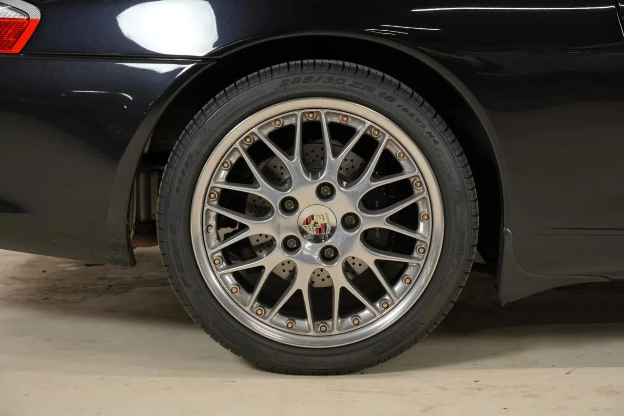 2002 Porsche 996 CARRERA 2 Cabriolet - Thumbnail 7