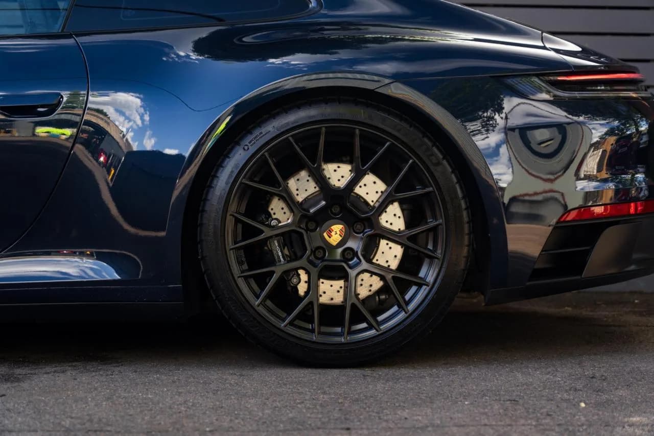 2021 Porsche 911 (992) GTS - Thumbnail 4