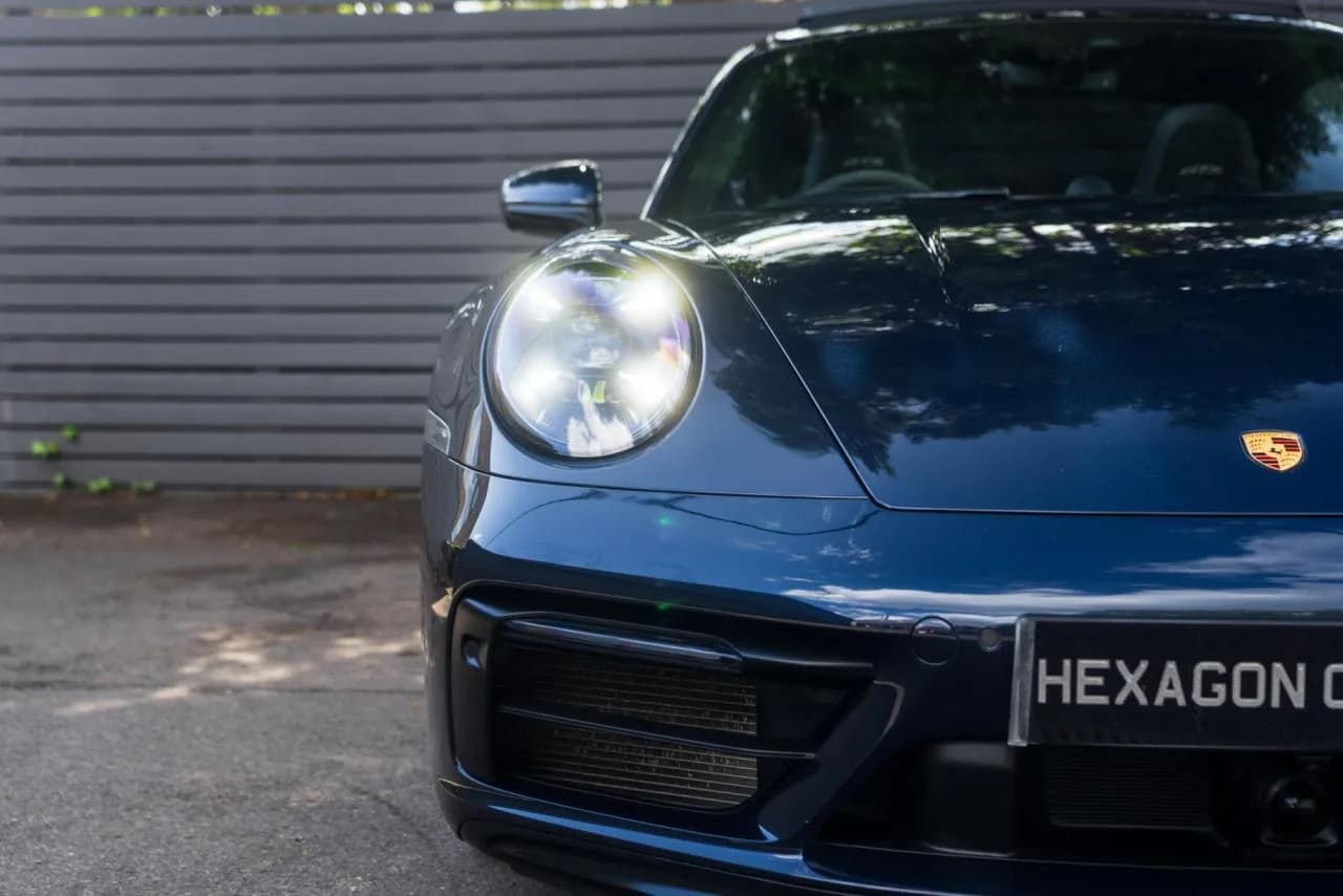 2021 Porsche 911 (992) GTS - Thumbnail 8