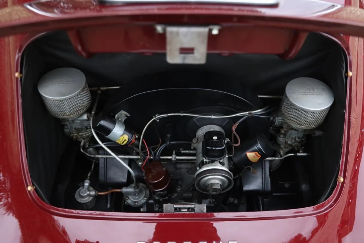 1953 Porsche 356 Pre-A Coupe 1500 Super &ldquo;Long-term single ownership, Unrestored and Matching numbers&rdquo; - Thumbnail 4