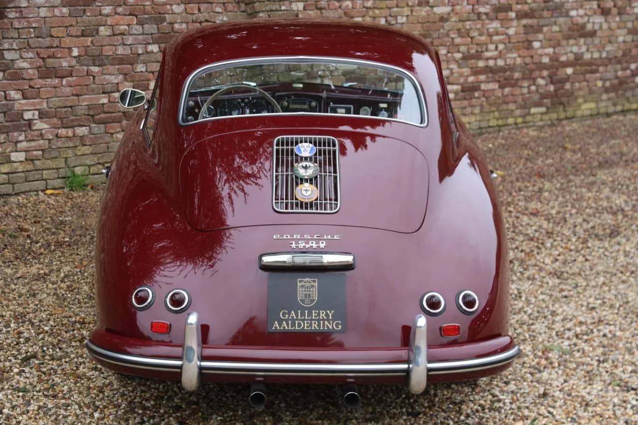 1953 Porsche 356 Pre-A Coupe 1500 Super &ldquo;Long-term single ownership, Unrestored and Matching numbers&rdquo; - Thumbnail 6