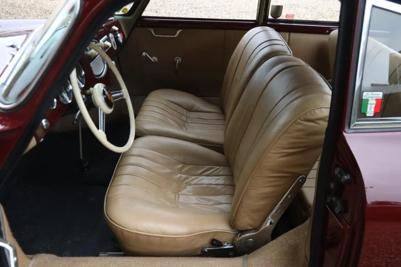 1953 Porsche 356 Pre-A Coupe 1500 Super &ldquo;Long-term single ownership, Unrestored and Matching numbers&rdquo; - Thumbnail 3