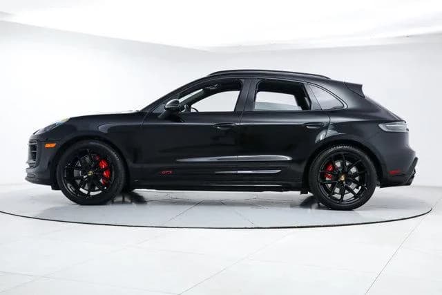 2025 Porsche Macan - Thumbnail 2