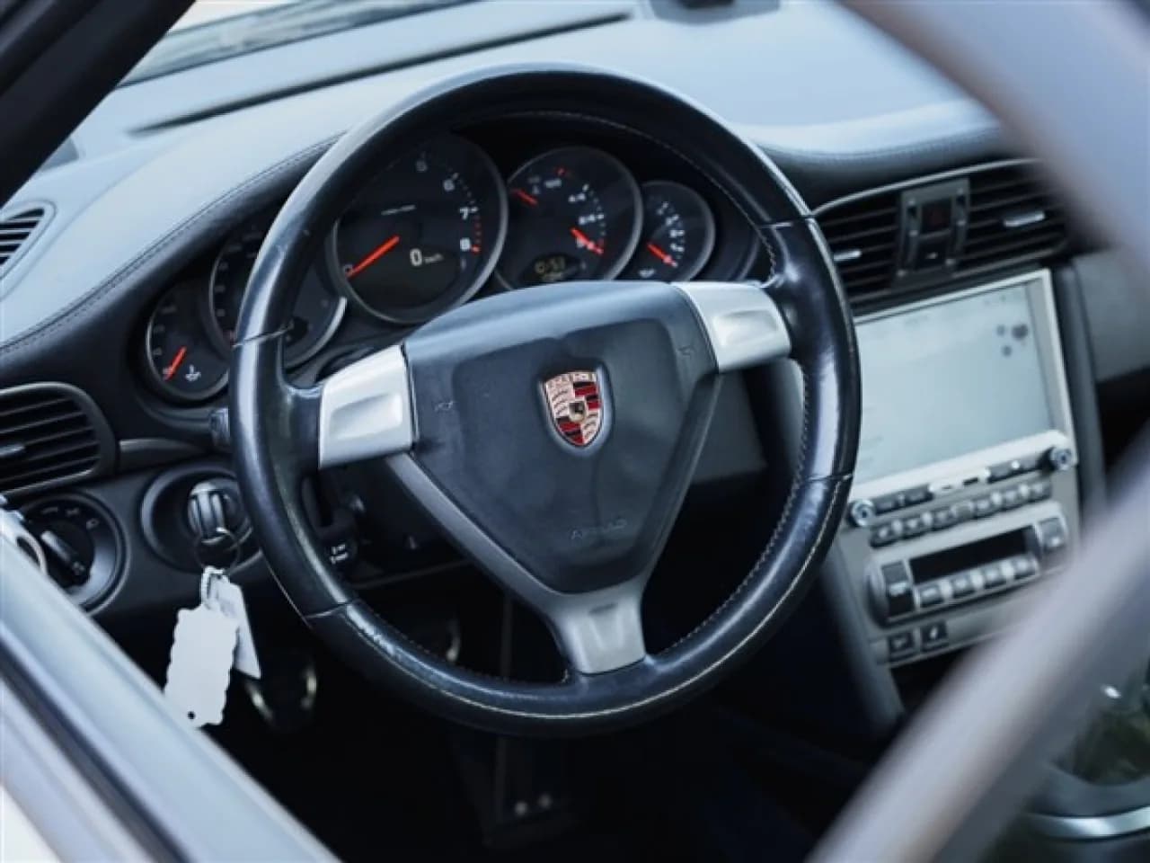 2005 Porsche 911 (997) Carrera Cabriolet - Thumbnail 8
