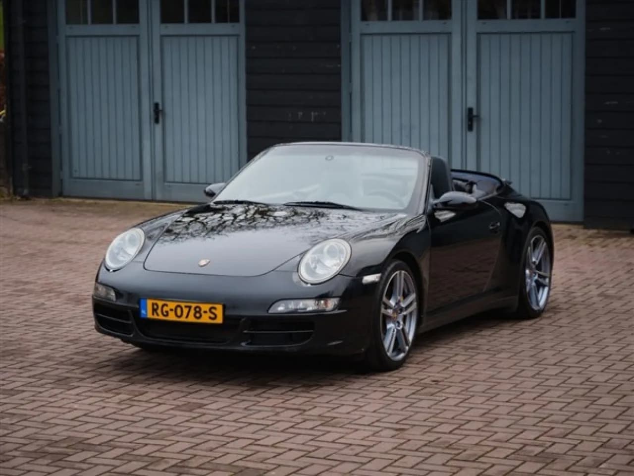 2006 Porsche 911 (997) Convertible - Thumbnail 2