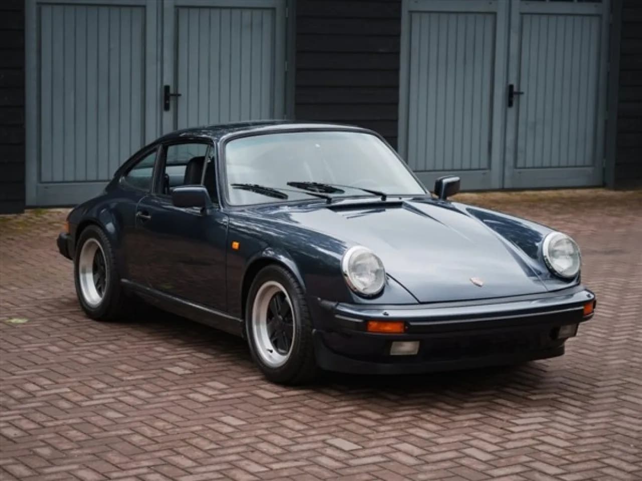 1981 Porsche 911 SC Coupé - Thumbnail 3