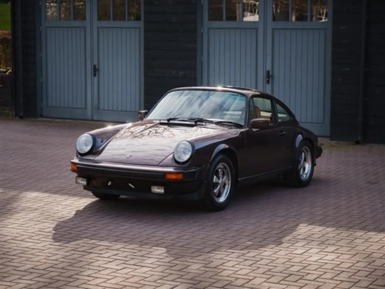 1981 Porsche 911 3.0 SC Coupé - Thumbnail 2