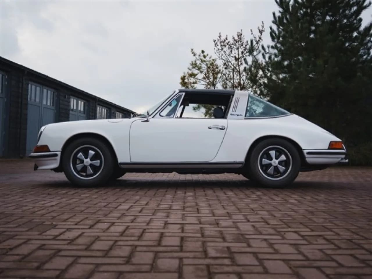 1970 Porsche 911 S Targa - Thumbnail 7