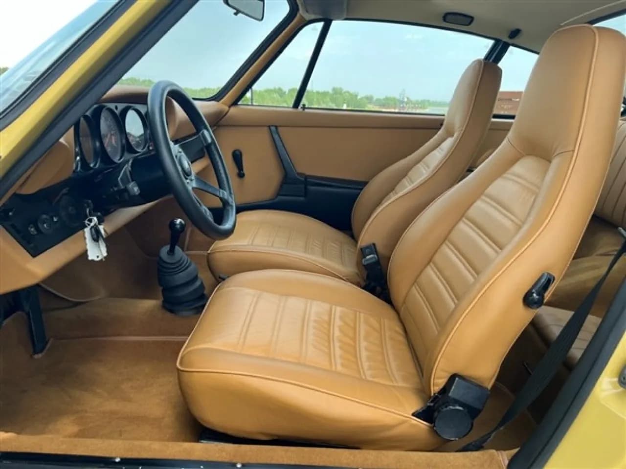 1975 Porsche 911 2.7 Coupe - Thumbnail 6
