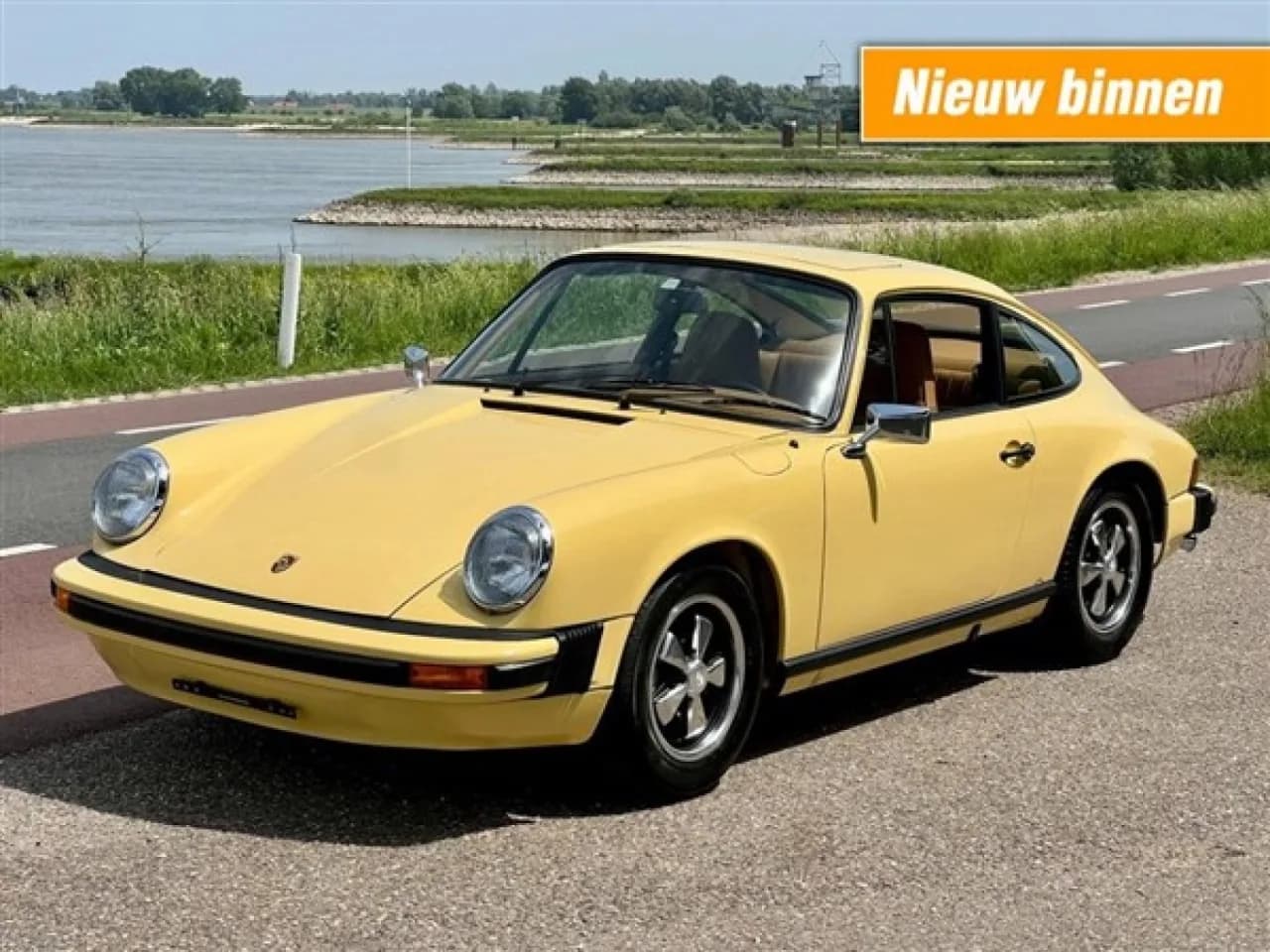 1975 Porsche 911 2.7 Coupe