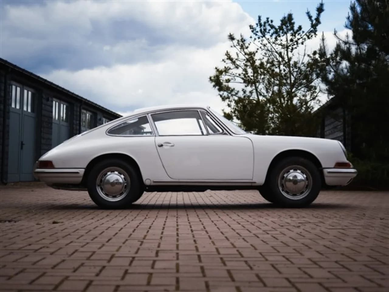 1965 Porsche 911 - Thumbnail 7