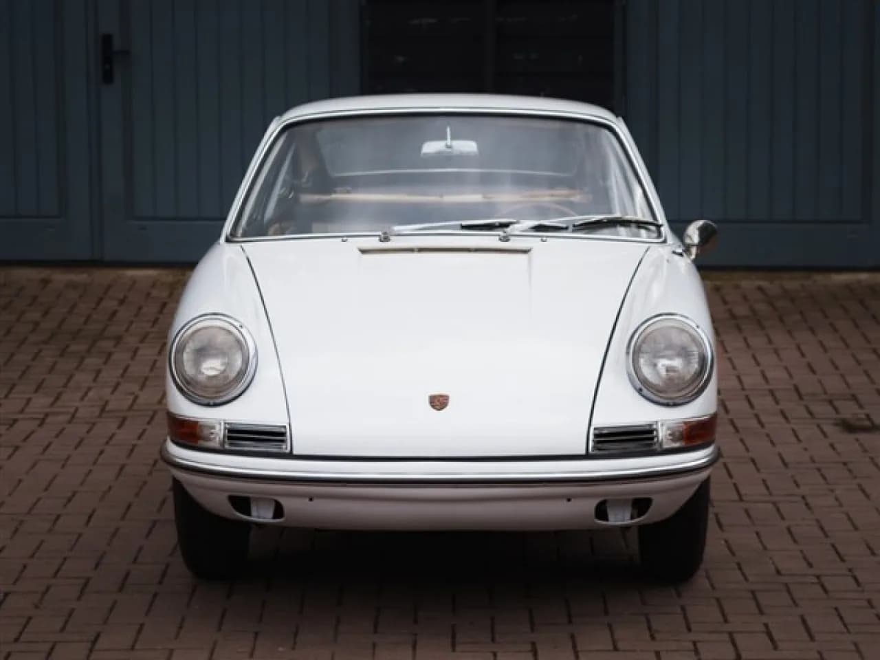 1965 Porsche 911 - Thumbnail 3