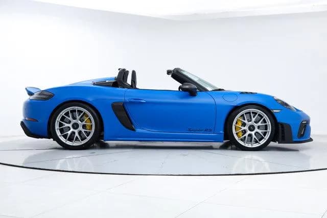 2024 Porsche 718 Spyder - Thumbnail 7