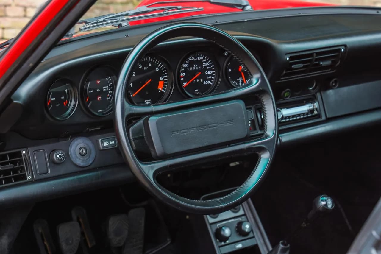 1988 Porsche 911 3.2 Carrera Coup&eacute; &ldquo;In well-preserved condition&rdquo; - Thumbnail 3