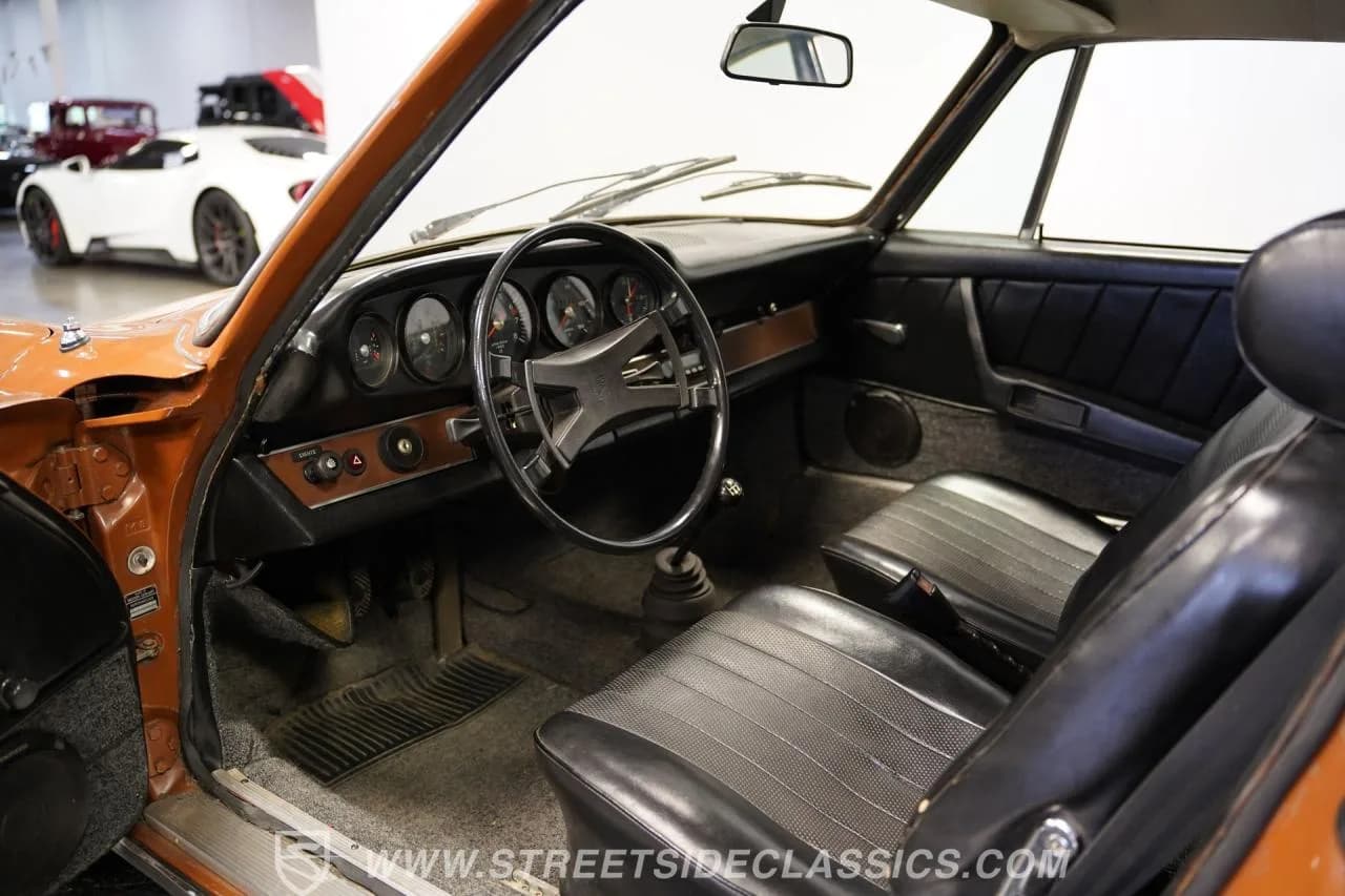 1973 Porsche 911 T - Thumbnail 4