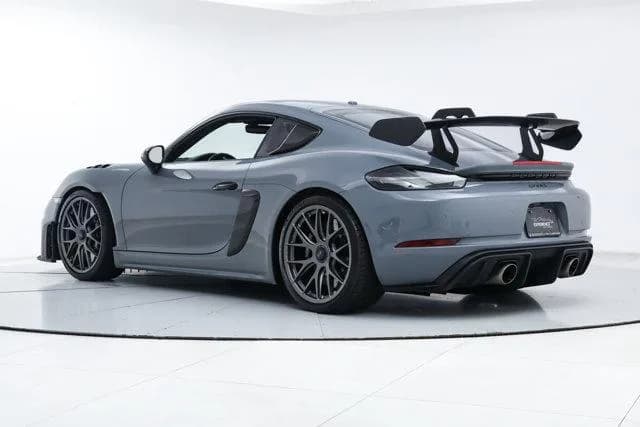 2023 Porsche 718 Cayman - Thumbnail 3