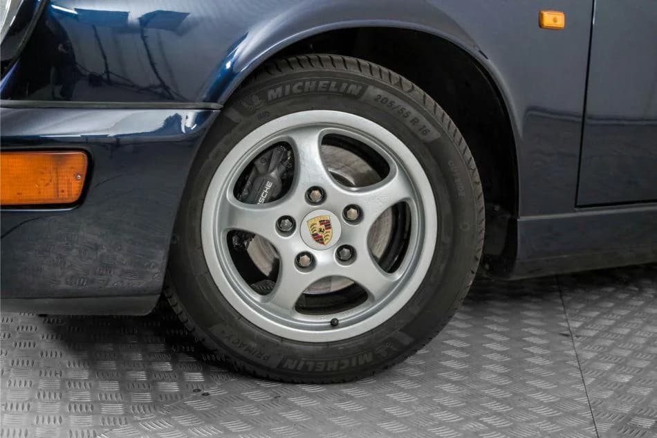 1991 Porsche 911 - Thumbnail 4