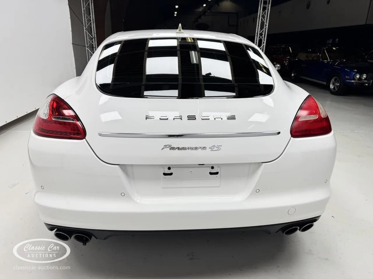 2010 Porsche Panamera - Thumbnail 5